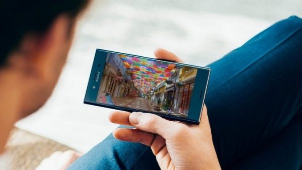 Mobil Dünya Kongresi 2017'nin En İyi Akıllı Telefonu Seçildi! Mobil Dünya Kongresi 2017'nin En İyi Akıllı Telefonu Seçildi!