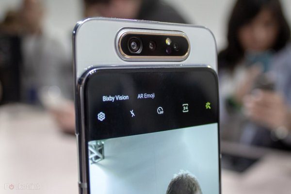 Kamera Önemli! Yüksek Çözünürlüklü Kameraya Sahip 5 Telefon Kamera Önemli! Yüksek Çözünürlüklü Kameraya Sahip 5 Telefon
